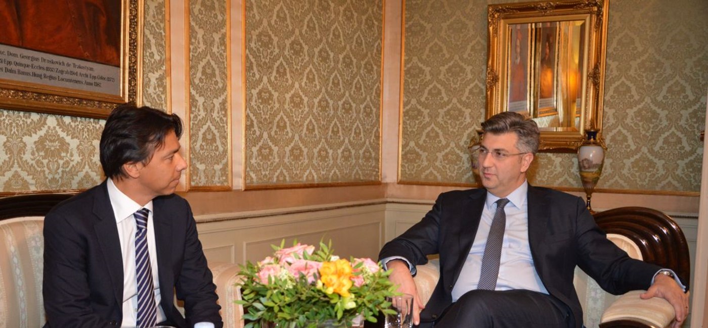 Predsjednik Vlade: Planovi Vlade podudarni sa savjetima Alvareza za stabilnost Agrokora